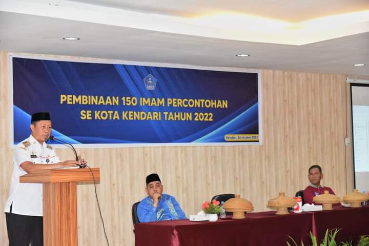 Asmawa Tosepu Imam Percontohan Sangat Penting Dalam Memakmurkan Masjid